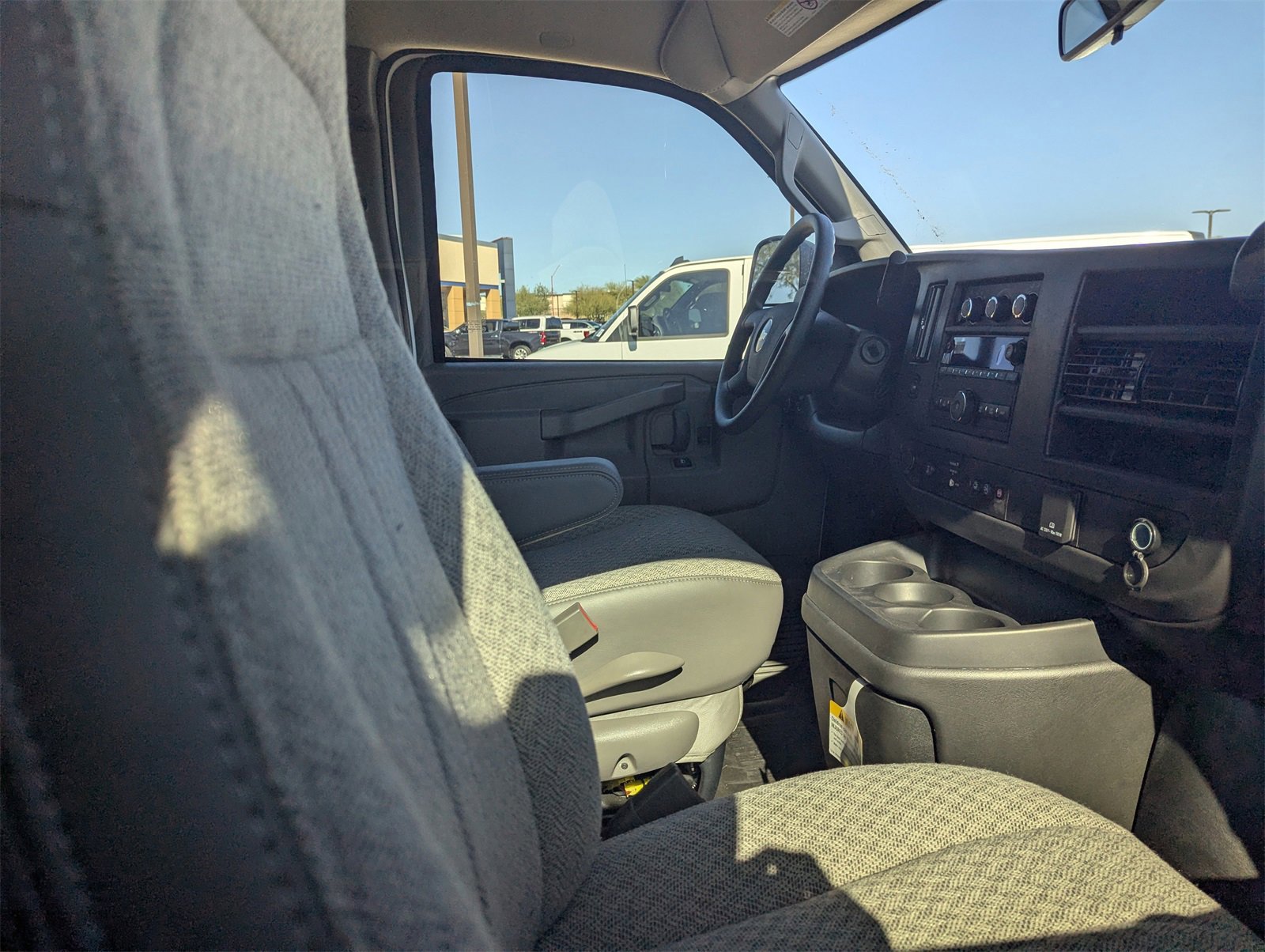 Used 2025 Chevrolet Express 2500 Extended w/ Driver Convenience Package image 6