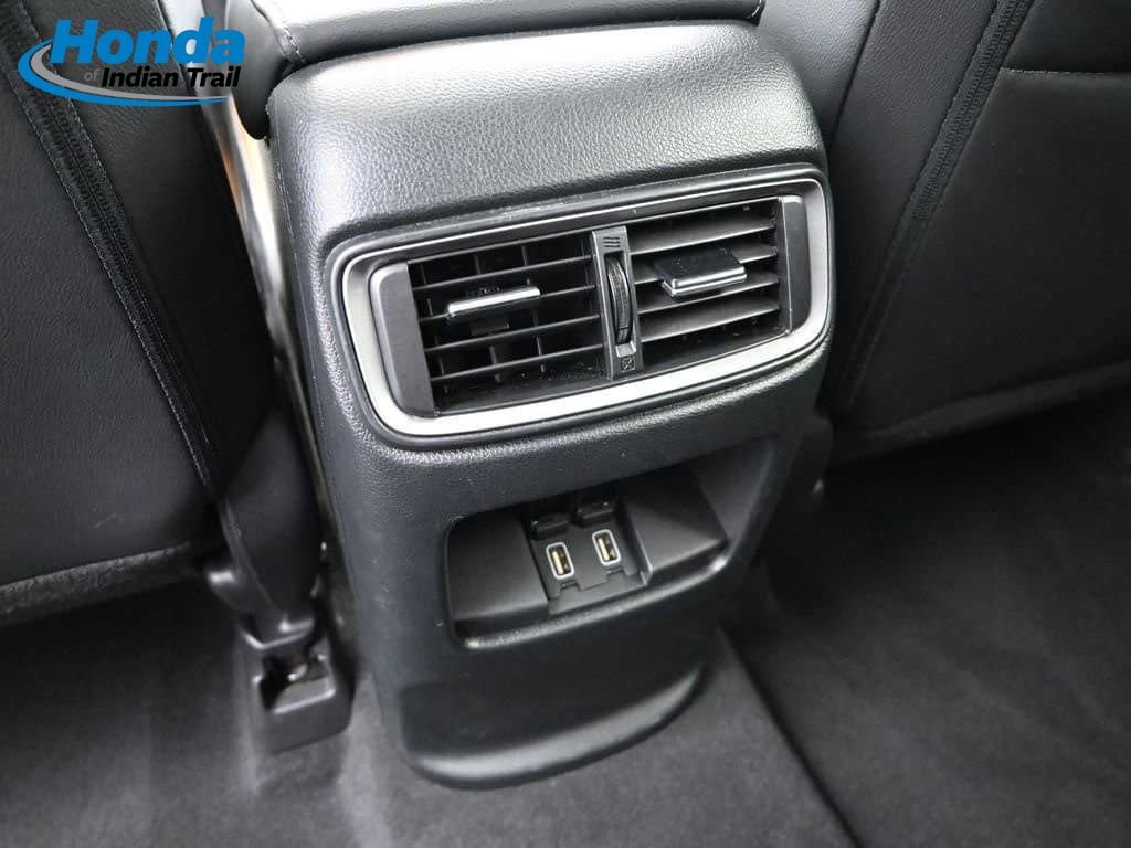 Used 2020 Honda CR-V Touring image 36