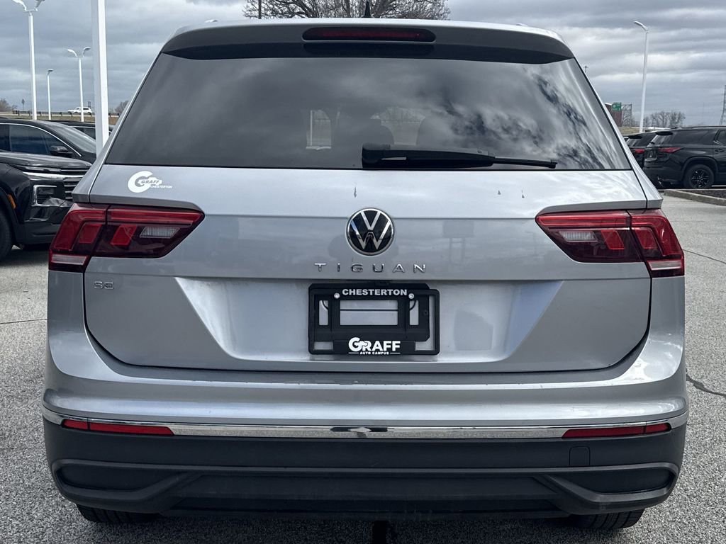 Used 2024 Volkswagen Tiguan SE image 7