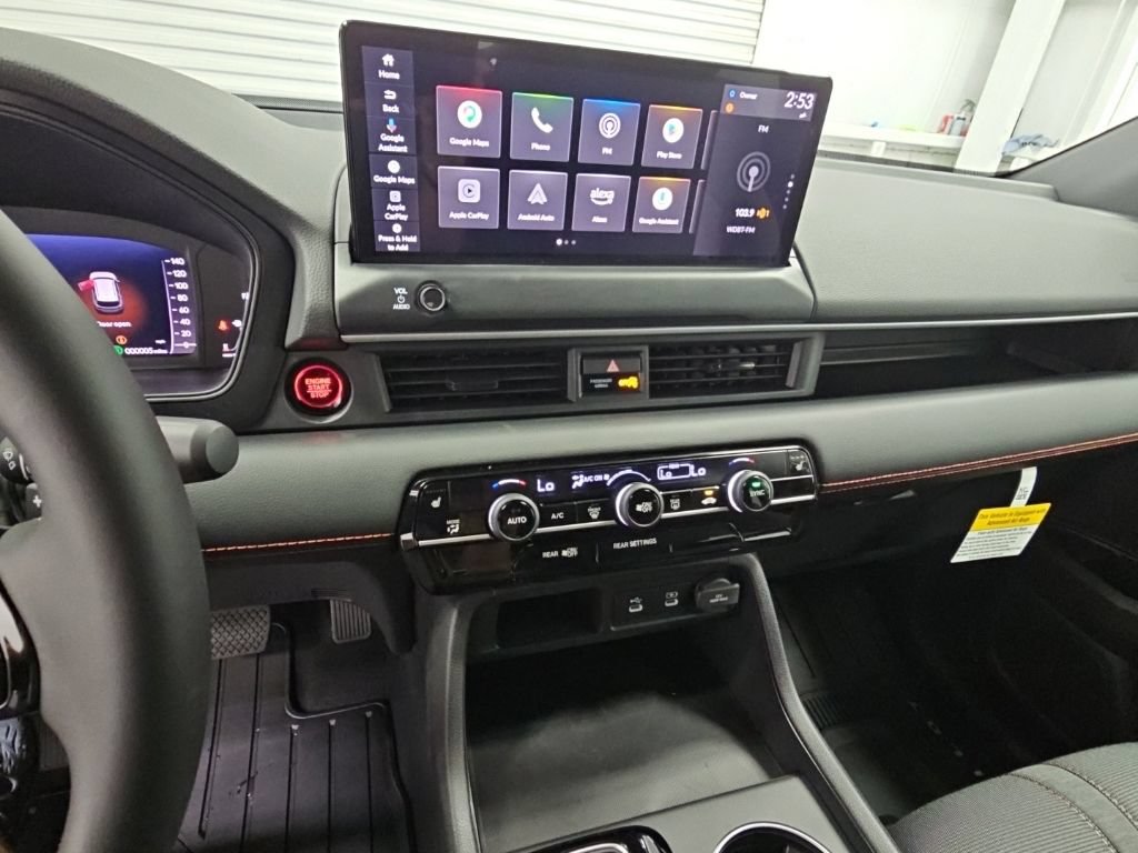 New 2026 Honda Pilot Sport image 12