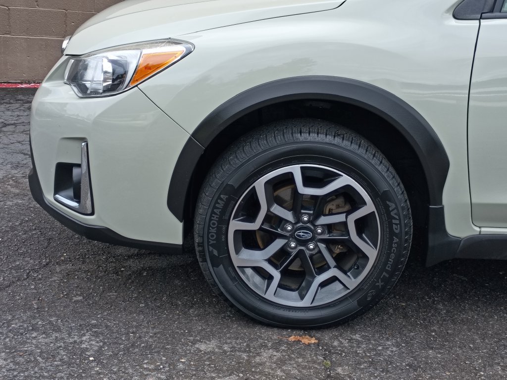 Used 2017 Subaru Crosstrek 2.0i Limited w/ Popular Package #2 AWD/4WD image 9