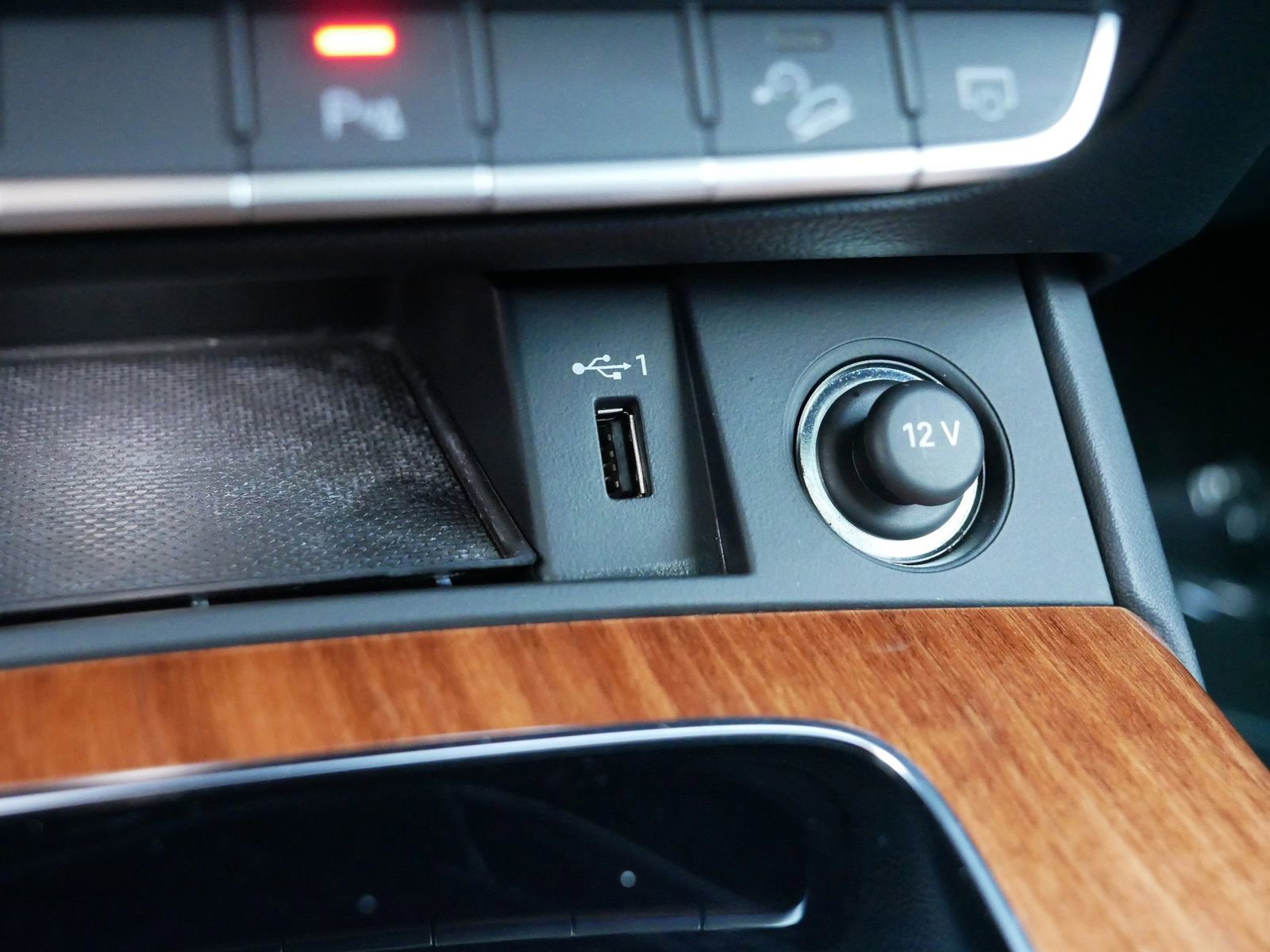 Used 2023 Audi Q5 2.0T Premium Plus image 31