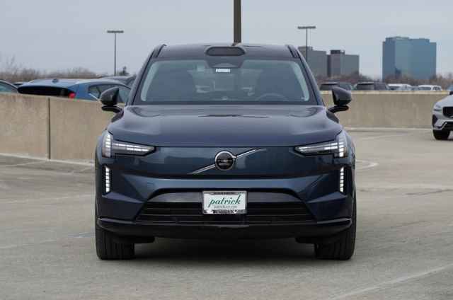 New 2025 Volvo EX90 Ultra image 2