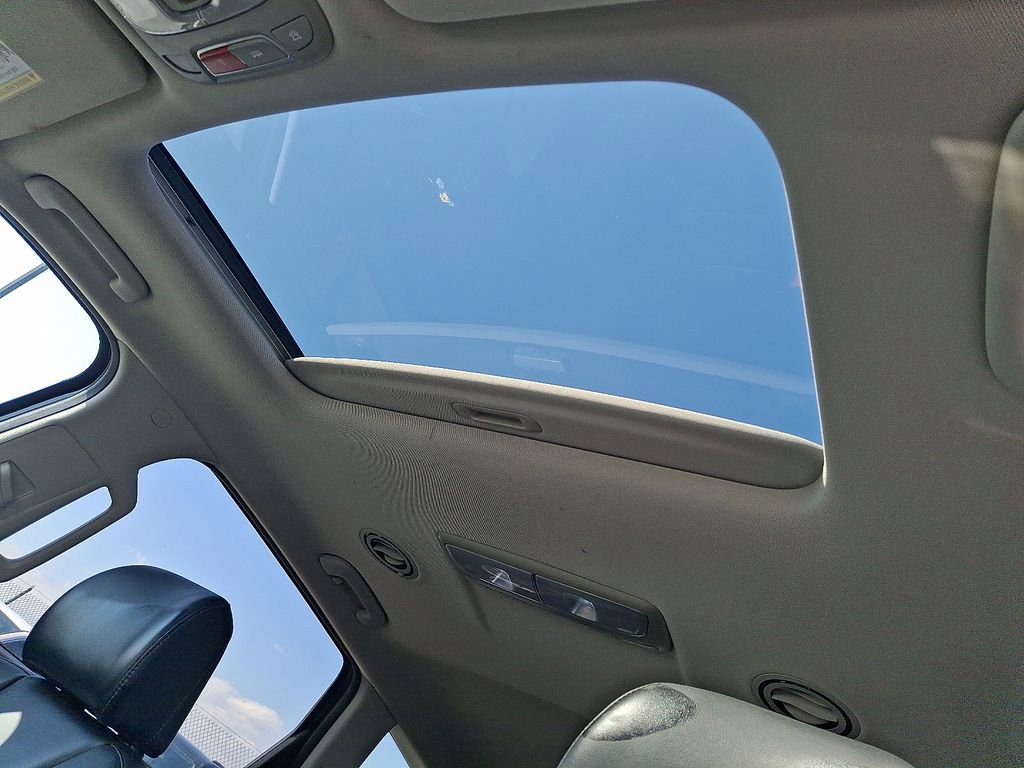 Certified 2024 Kia Telluride S w/ S Sunroof Package image 14