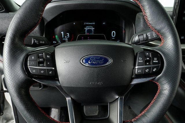 Used 2025 Ford Explorer ST-Line w/ Premium Package RWD image 9