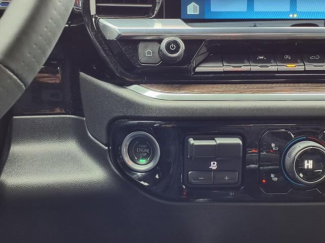 Used 2023 Chevrolet Silverado 1500 LT Trail Boss w/ Protection Package image 14