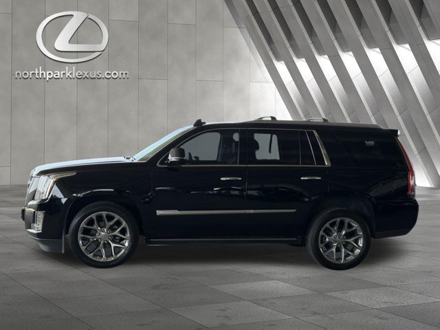 Used 2016 Cadillac Escalade Premium RWD image 1