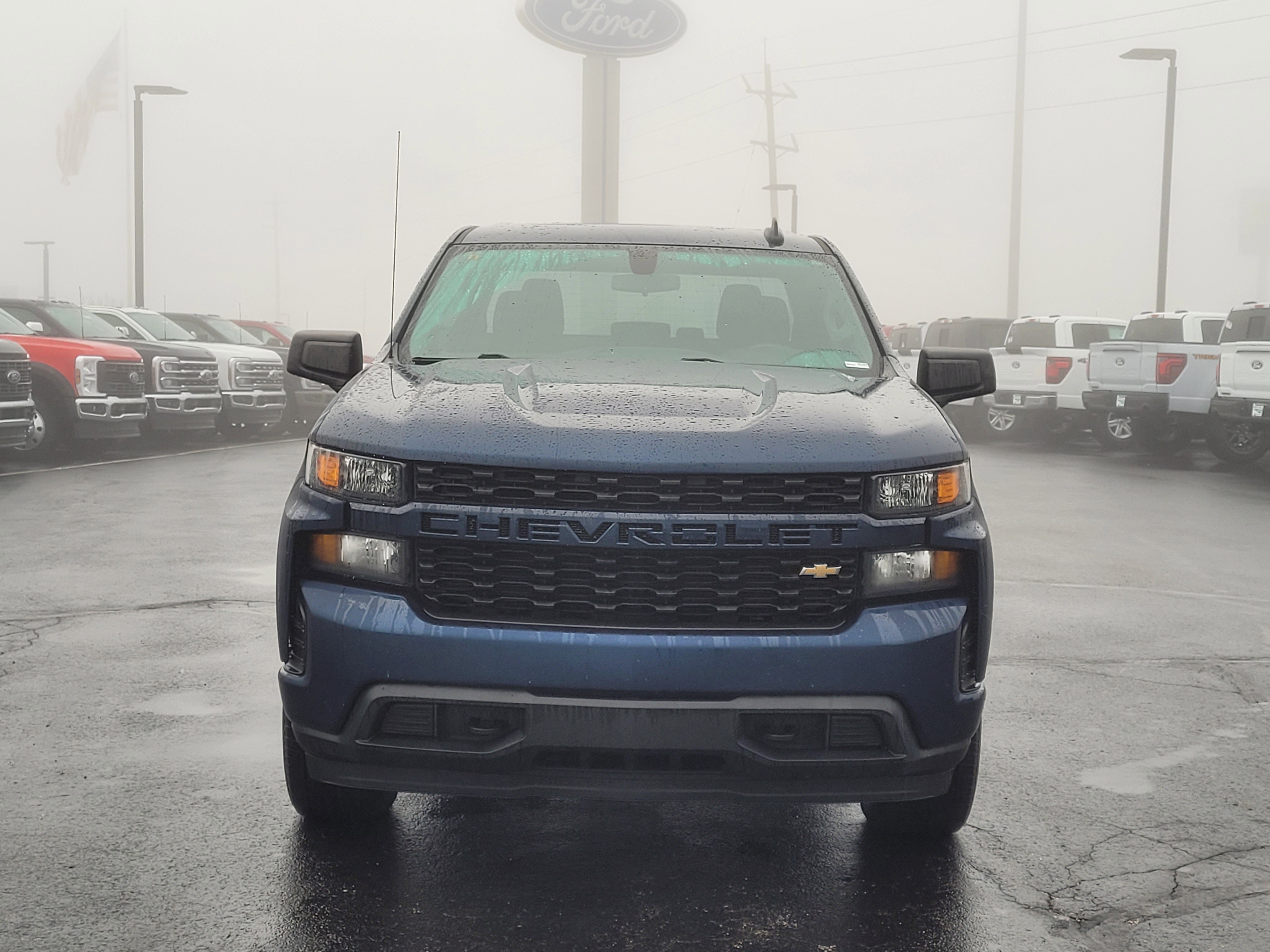 Used 2021 Chevrolet Silverado 1500 Custom image 9