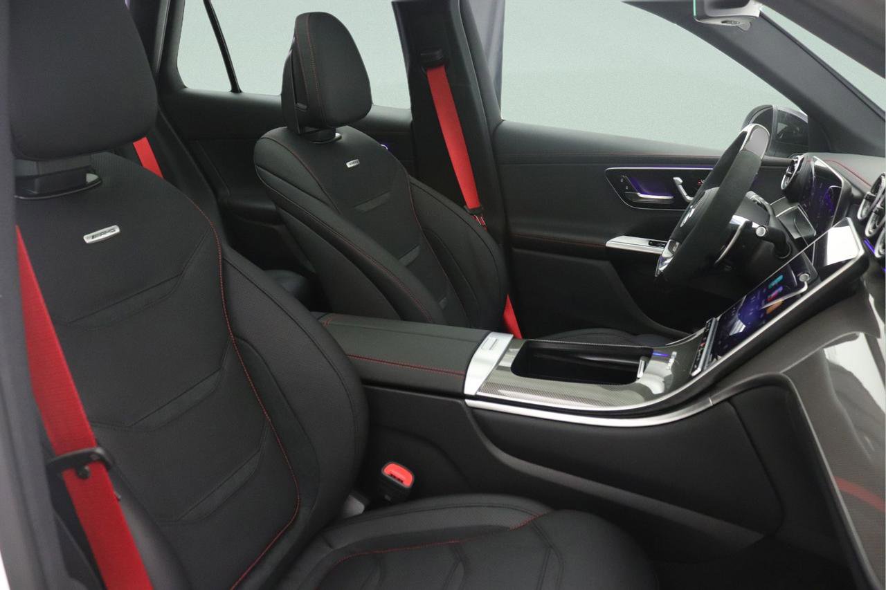 New 2026 Mercedes-Benz GLC 43 AMG 4MATIC image 7