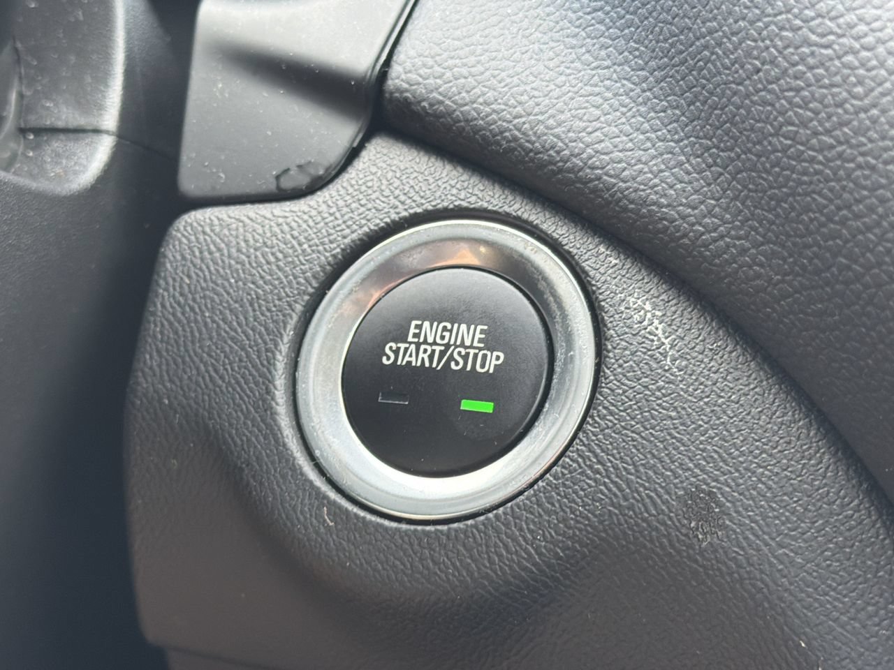 Used 2024 Chevrolet Equinox LT FWD image 10