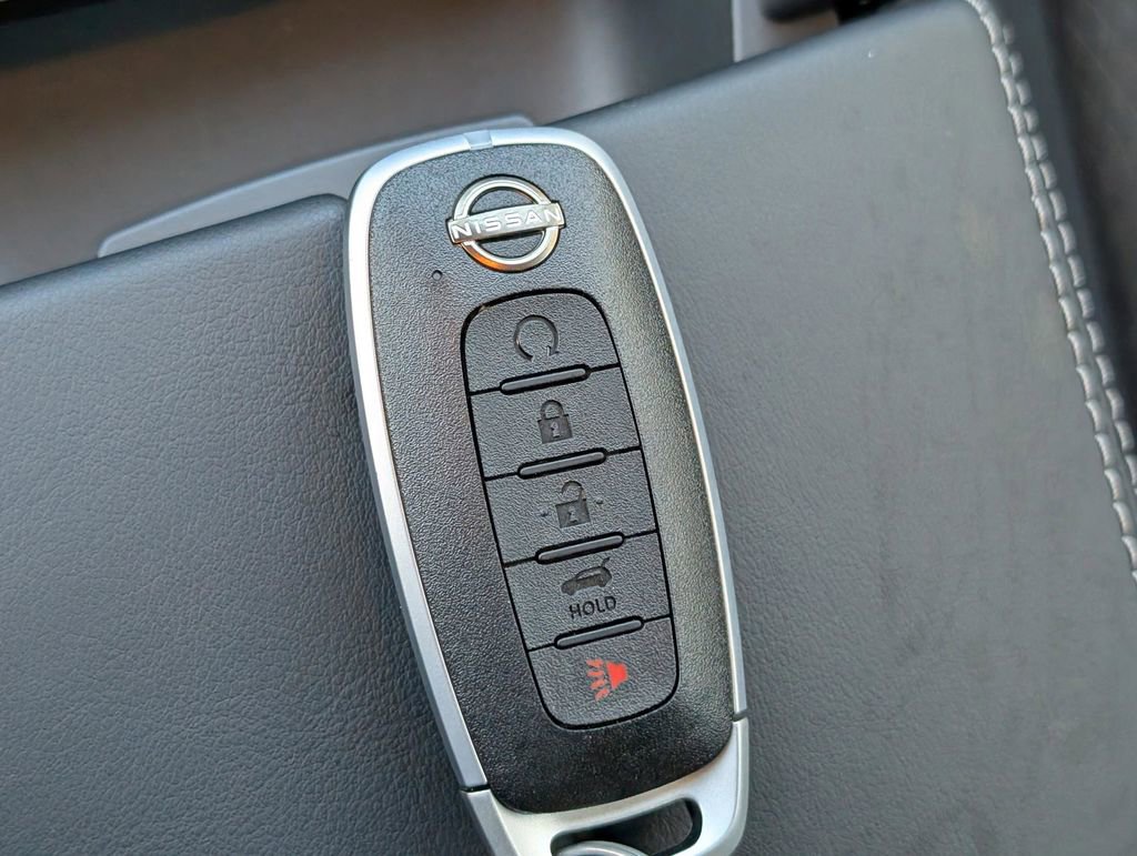 New 2026 Nissan Rogue SV image 30