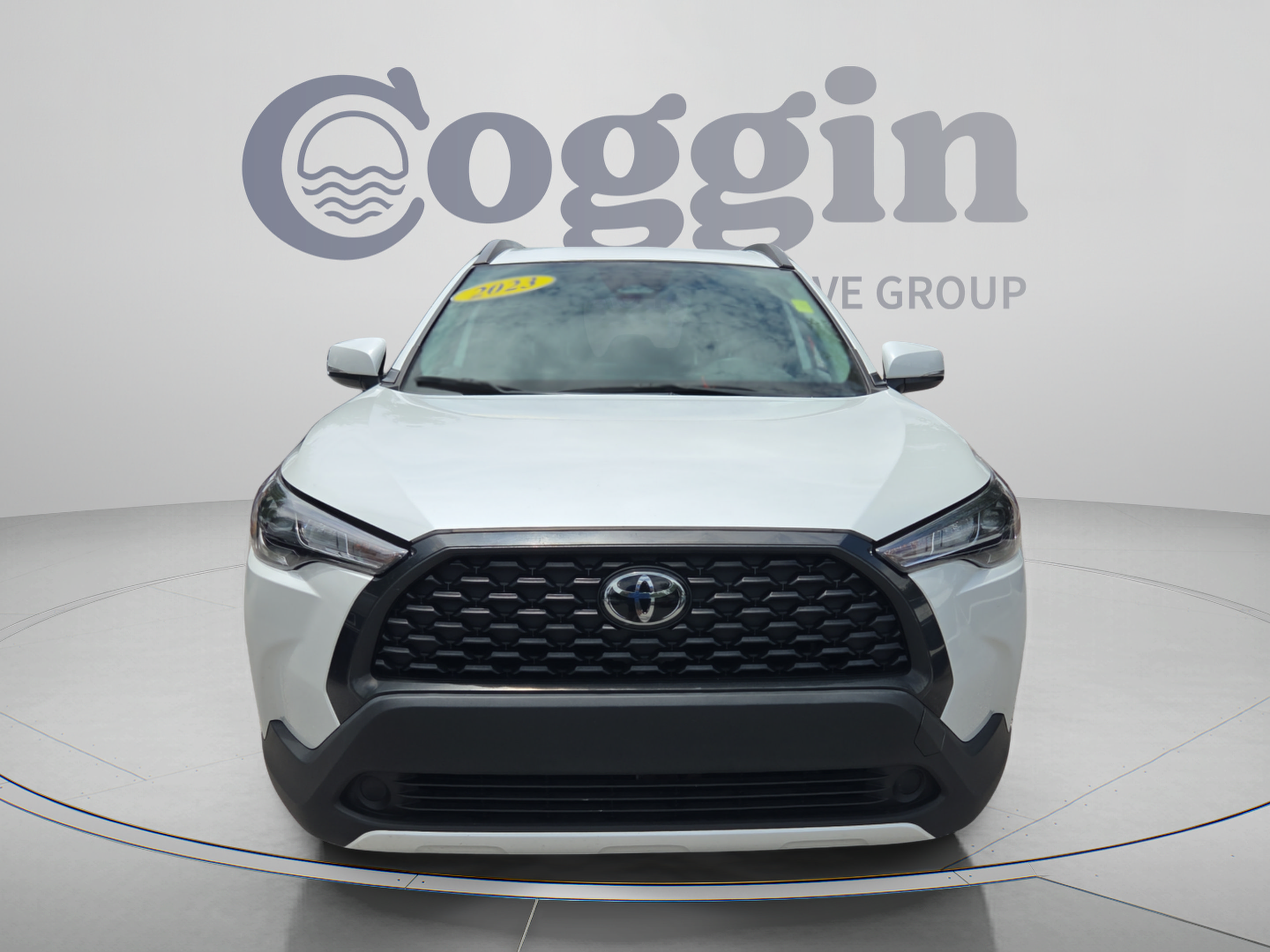 Used 2023 Toyota Corolla Cross LE AWD/4WD image 8