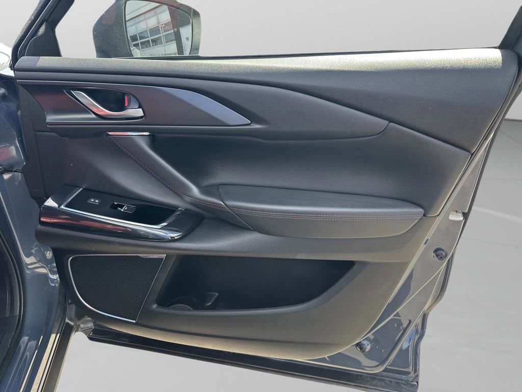 Used 2021 MAZDA CX-9 Carbon Edition image 24