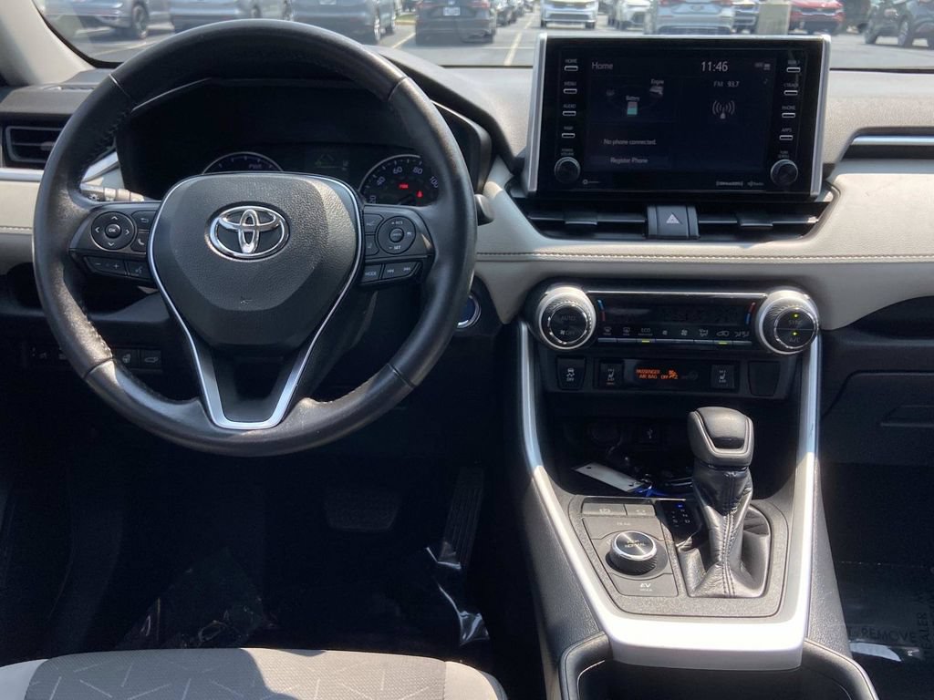 Used 2020 Toyota RAV4 XLE w/ Convenience Package AWD/4WD image 20