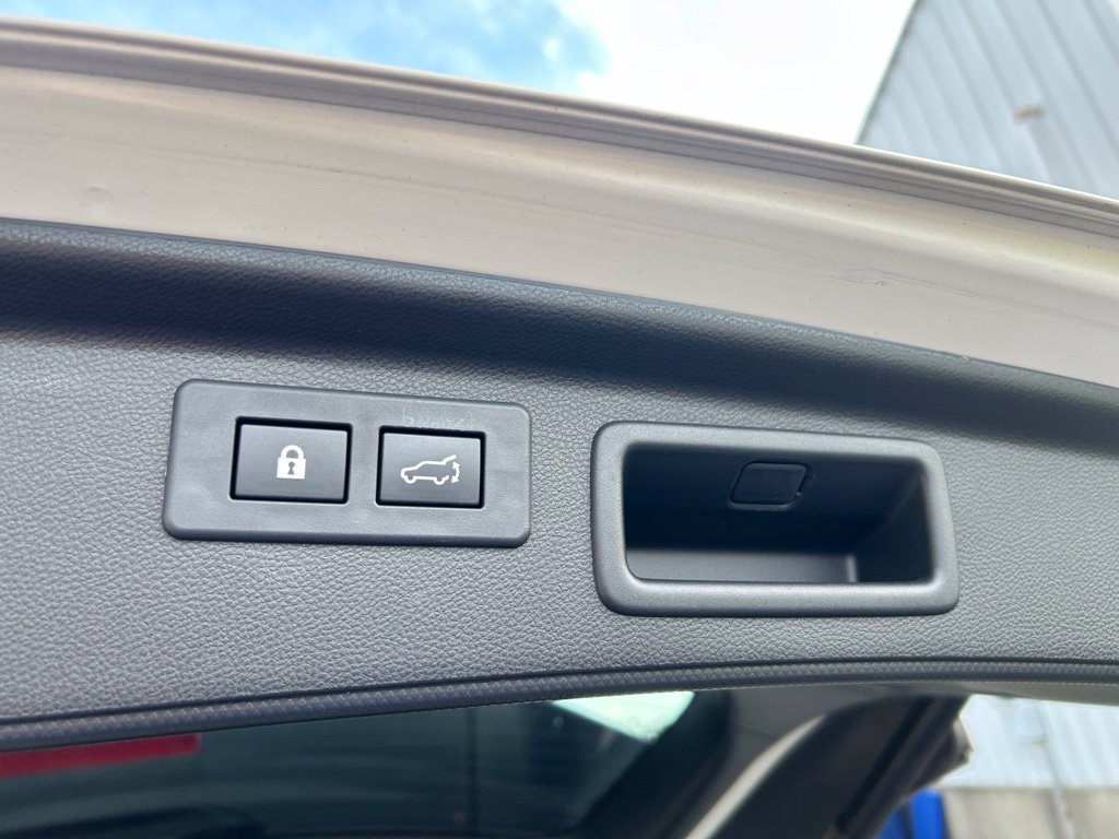 Certified 2021 Subaru Forester Touring AWD/4WD image 31