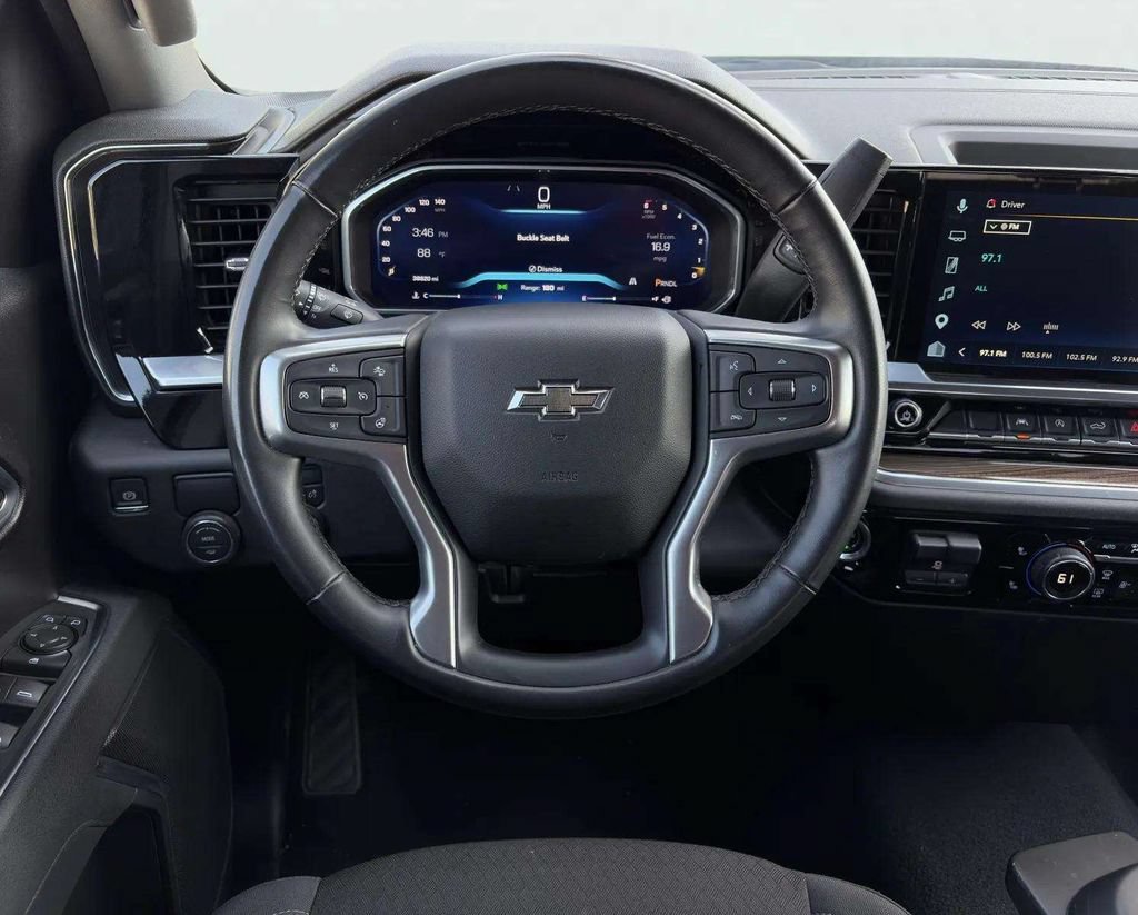 Used 2026 Chevrolet Silverado 1500 RST RWD image 23