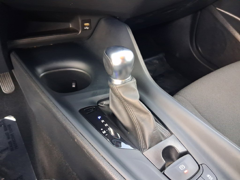 Used 2021 Toyota C-HR LE FWD image 21