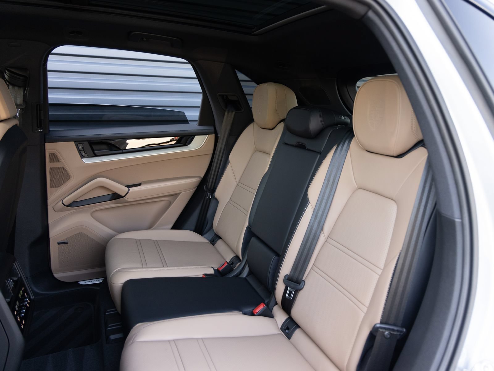 New 2026 Porsche Cayenne S AWD/4WD image 27