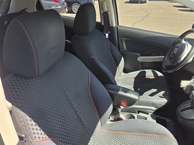 Used 2014 MAZDA MAZDA2 Touring image 8