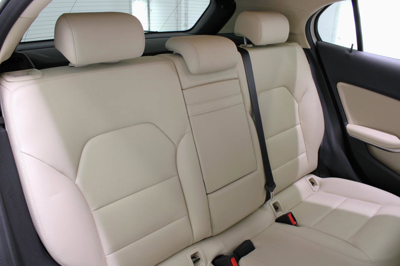 Used 2015 Mercedes-Benz GLA 250 image 42