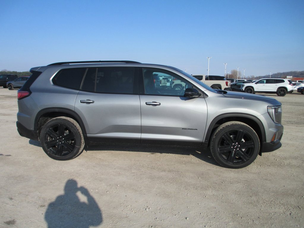 New 2026 GMC Acadia Elevation w/ Super Cruise Package image 3