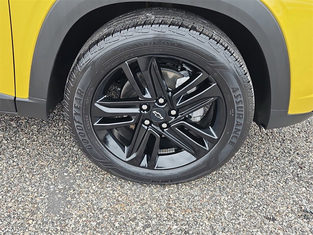 Certified 2025 Chevrolet Trax ACTIV w/ Sunroof Package image 10