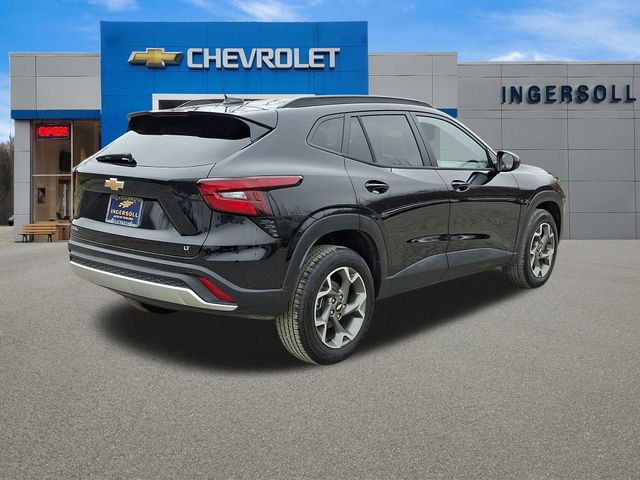 Used 2026 Chevrolet Trax LT w/ Driver Confidence Package image 22