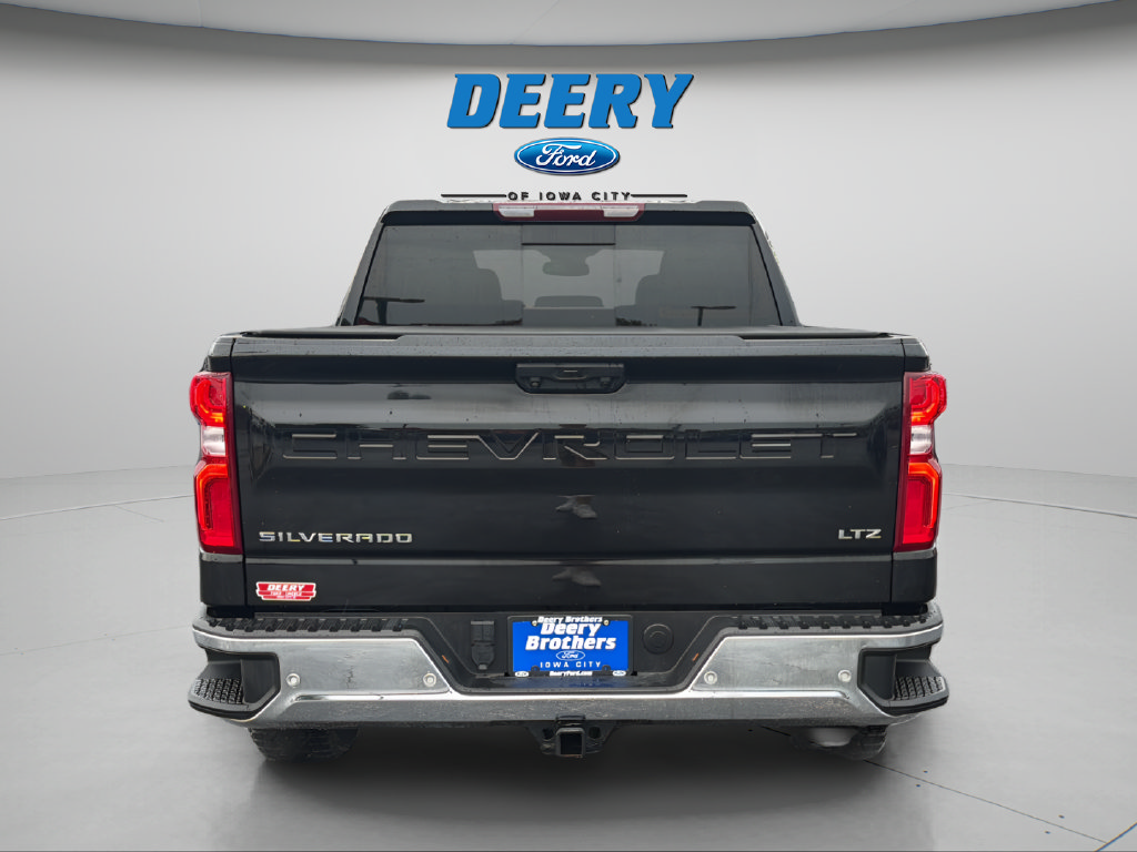 Used 2022 Chevrolet Silverado 1500 LTZ w/ LTZ Premium Package AWD/4WD image 12