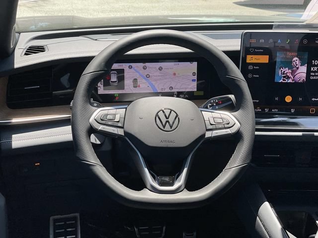 New 2026 Volkswagen Tiguan SEL R-Line AWD/4WD image 7