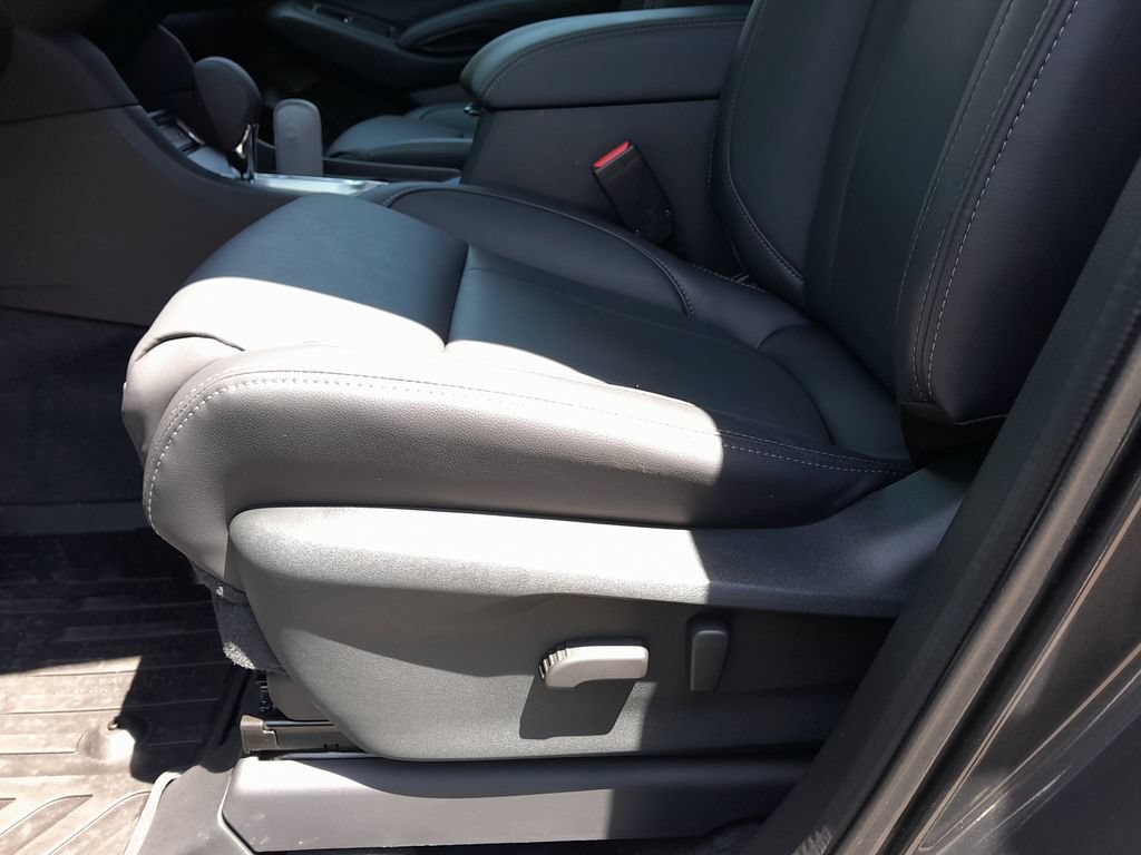 Certified 2026 Subaru Ascent Premium AWD/4WD image 14