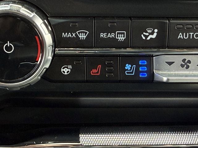 Used 2024 Ford F150 Raptor AWD/4WD image 23