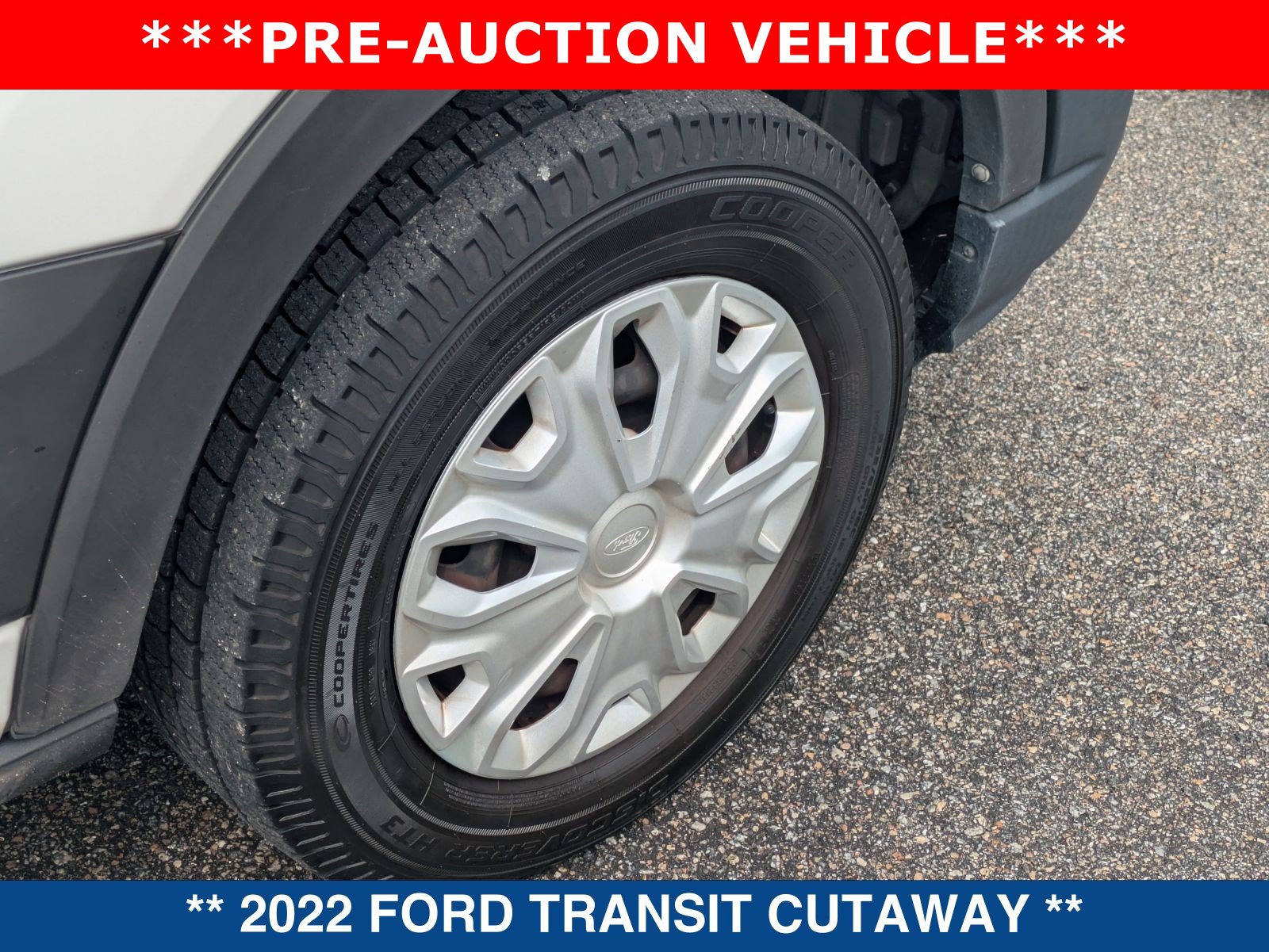 Used 2022 Ford Transit 350 w/ Exterior Upgrade Package RWD image 13