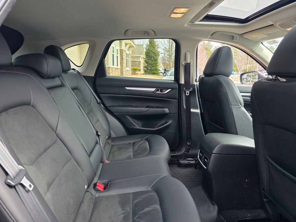 Used 2019 MAZDA CX-5 Touring image 29