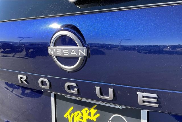 New 2026 Nissan Rogue SV image 12