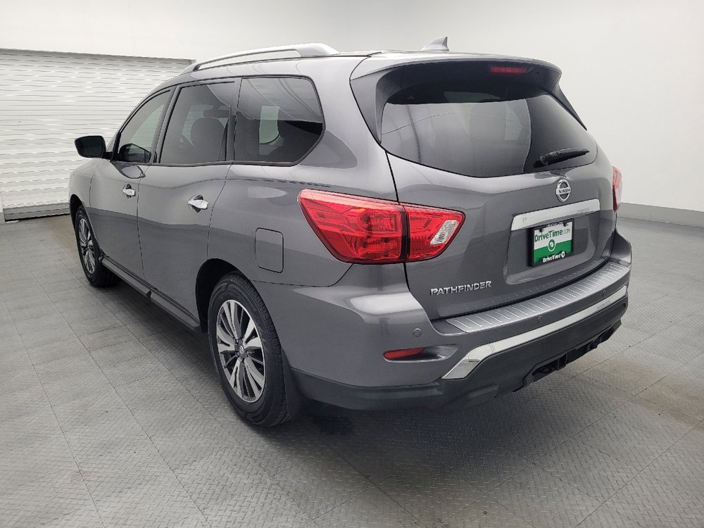 Used 2020 Nissan Pathfinder S image 5