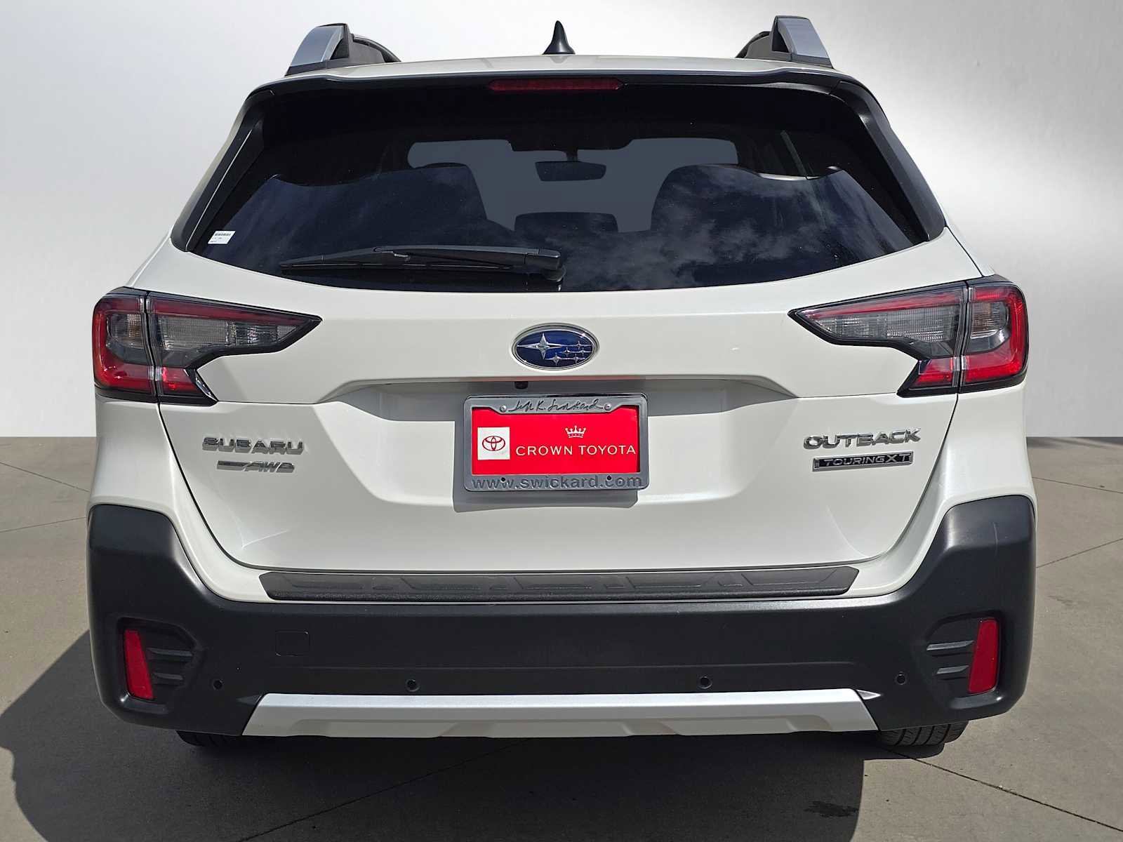 Used 2022 Subaru Outback Touring XT AWD/4WD image 3