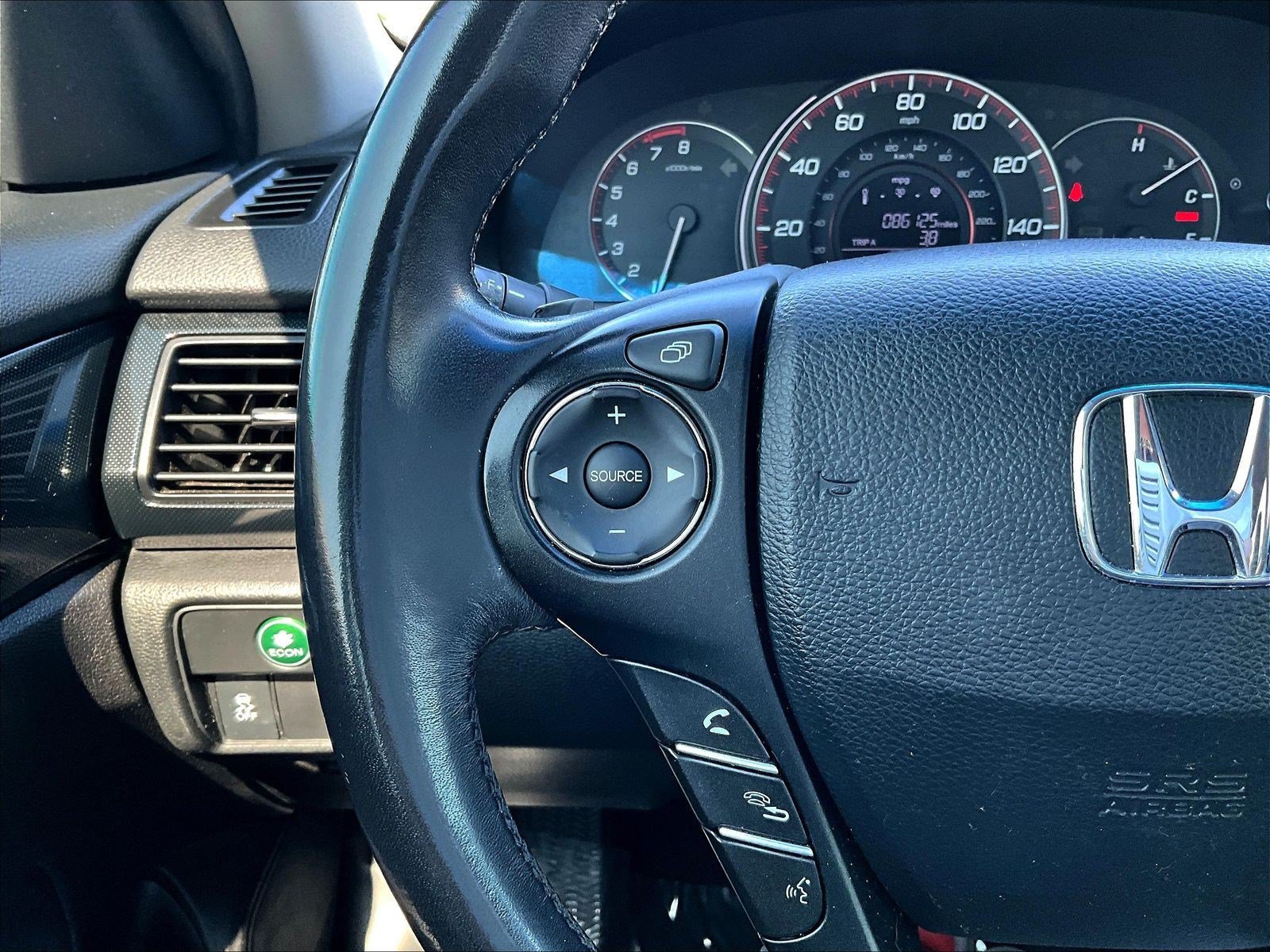 Used 2013 Honda Accord Sport image 10