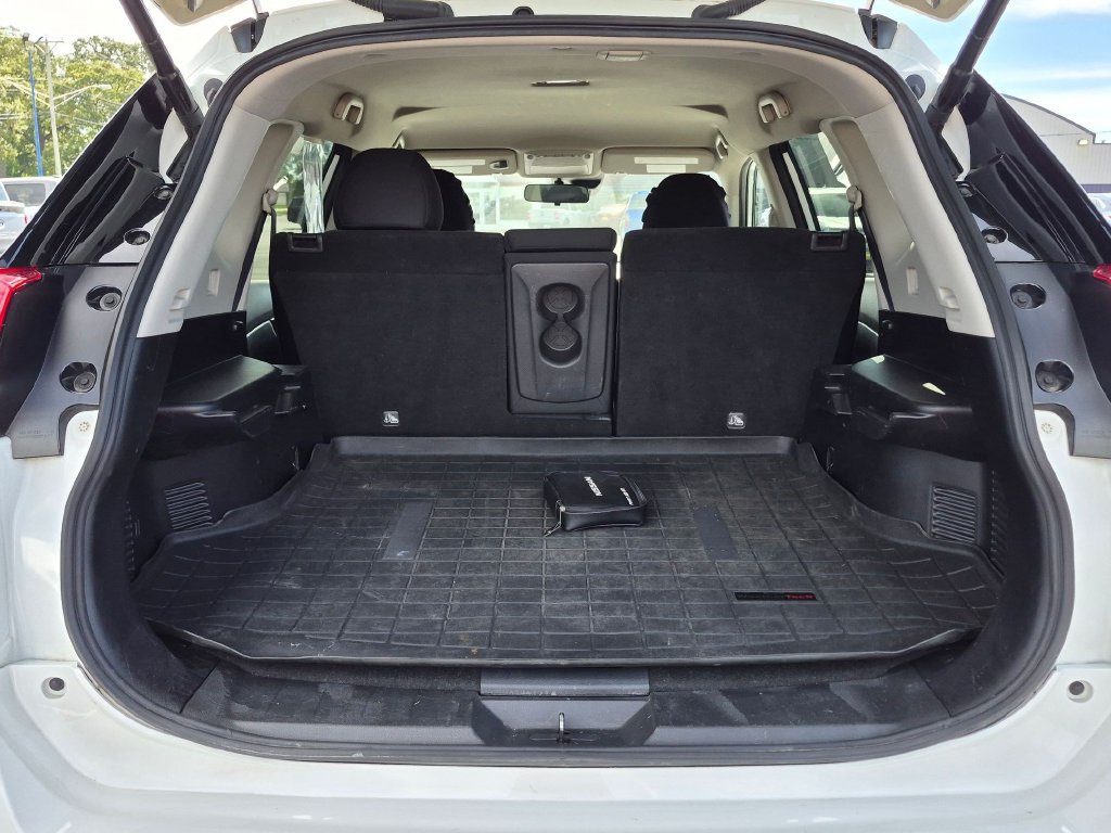 Used 2020 Nissan Rogue SV AWD/4WD image 21