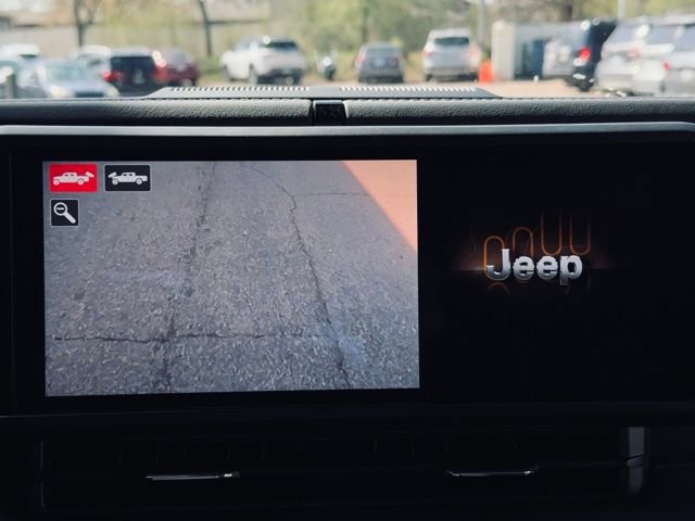 Used 2024 Jeep Gladiator Rubicon image 36