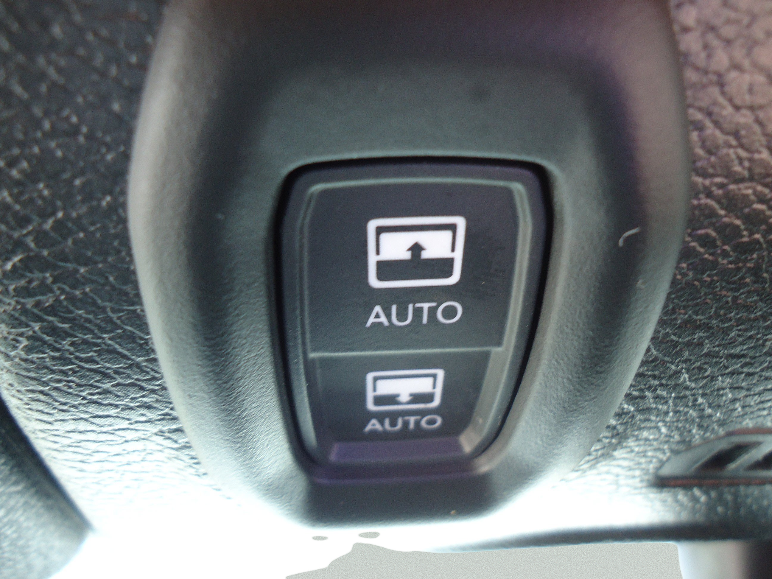 Used 2023 Jeep Wrangler Unlimited Sahara w/ LED Lighting Group AWD/4WD image 19
