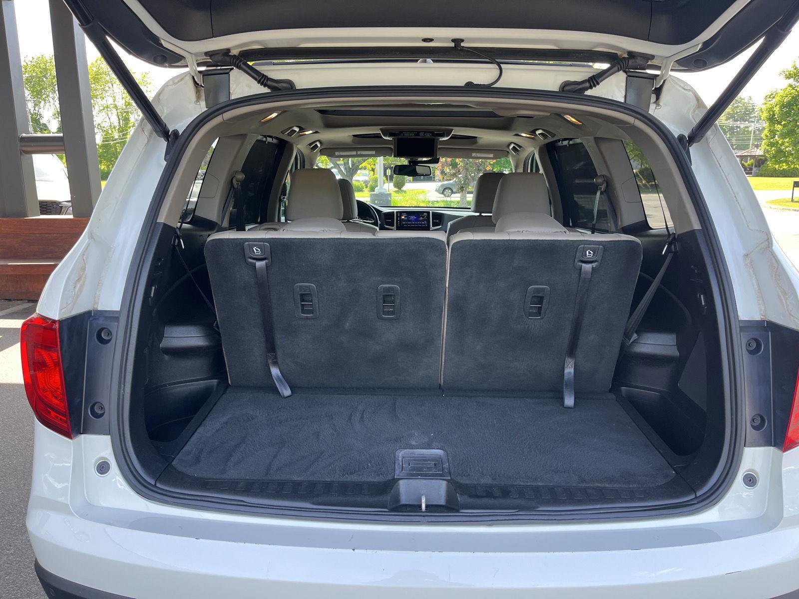 Used 2018 Honda Pilot Elite image 7