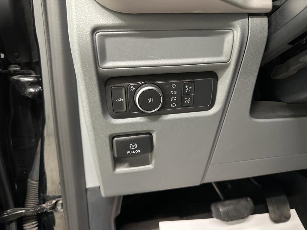 Used 2021 Ford F150 XLT w/ Equipment Group 301A Mid image 16