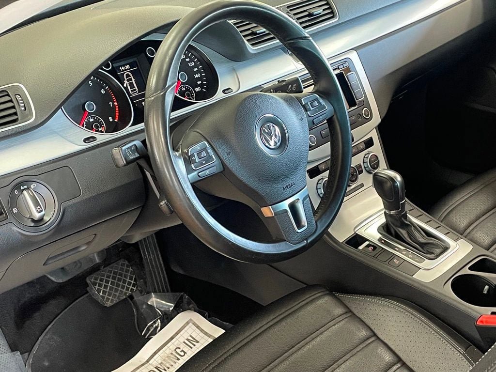 Used 2013 Volkswagen CC R-Line FWD image 14