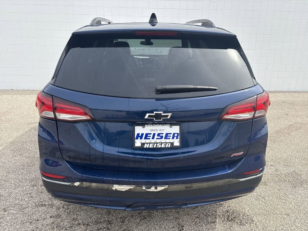 Certified 2022 Chevrolet Equinox RS w/ RS Leather Package AWD/4WD image 12