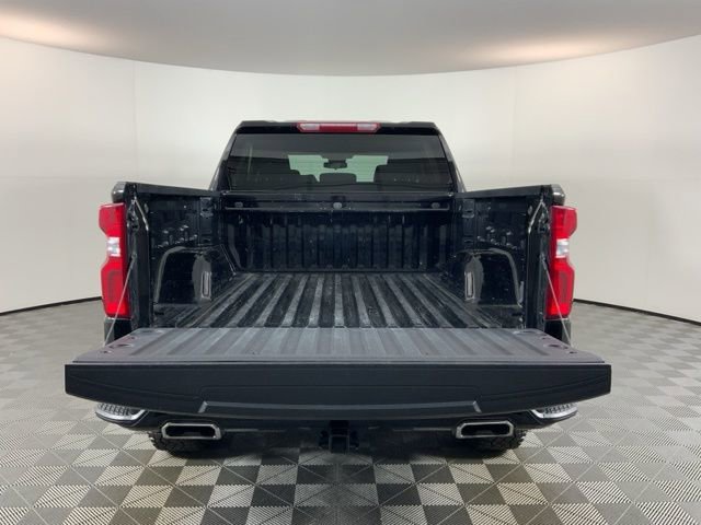 Used 2024 Chevrolet Silverado 1500 LT Trail Boss AWD/4WD image 7