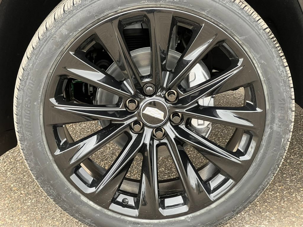 New 2026 Cadillac Escalade Platinum Sport w/ LPO, ONYX Package image 10