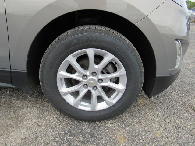 Used 2019 Chevrolet Equinox LT AWD/4WD image 10