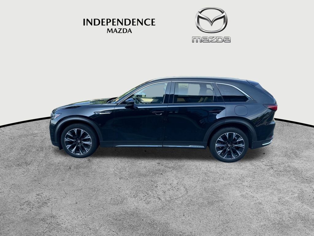 Certified 2024 MAZDA CX-90 Plug-In Hybrid w/ Premium Pkg image 7