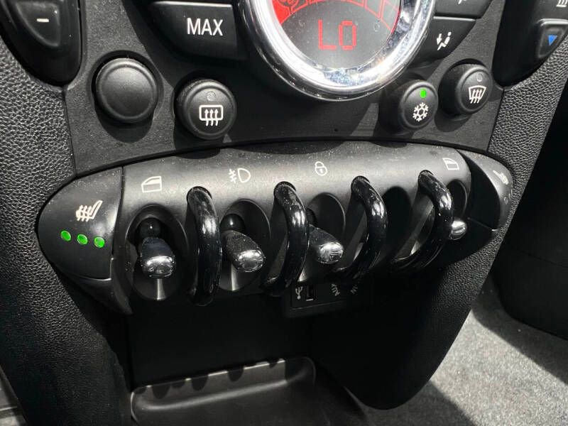 Used 2012 MINI Cooper S w/ Premium Pkg FWD image 15