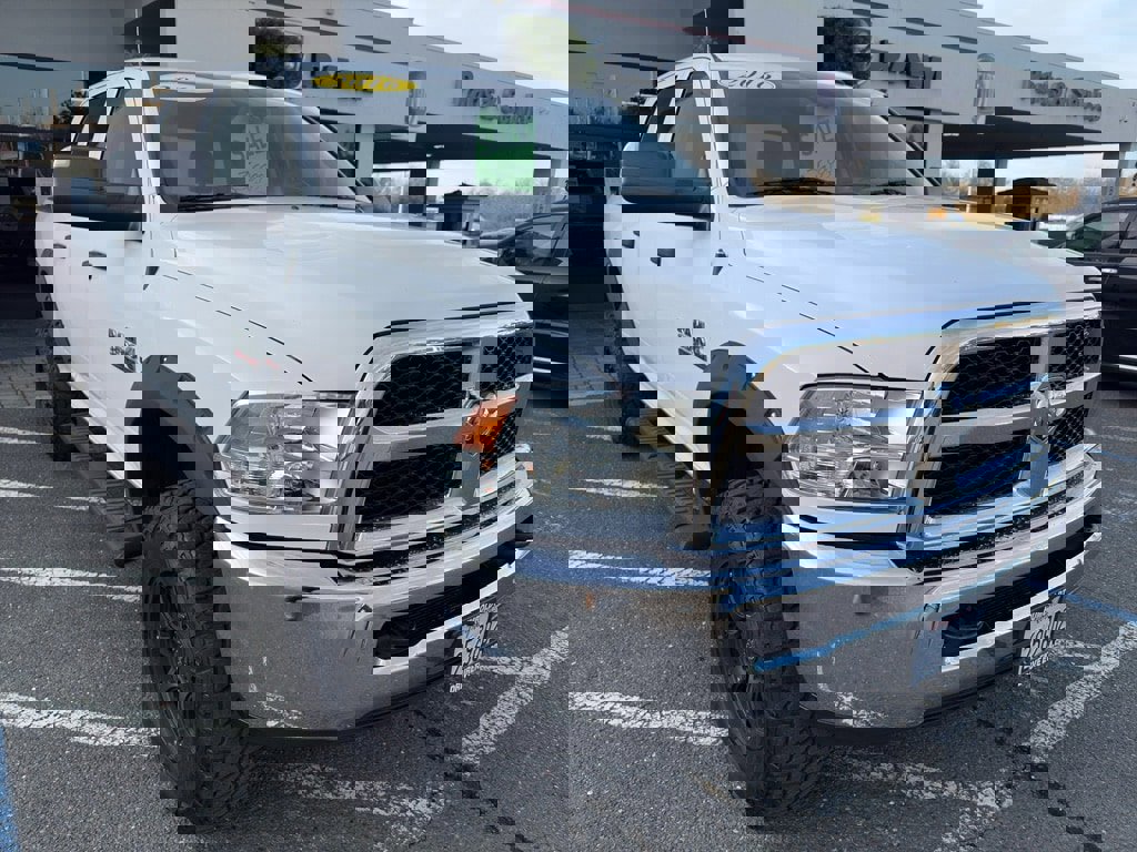 Used 2016 RAM 3500 Tradesman w/ Chrome Appearance Group image 30